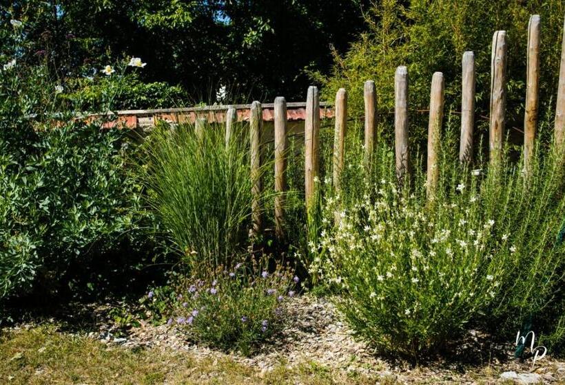 هتل Restaurant La Musardiere