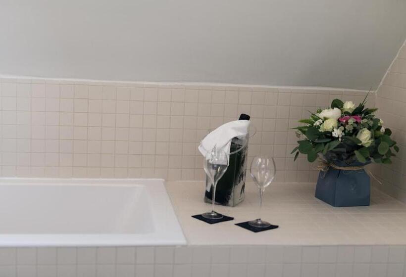 هتل Restaurant La Musardiere