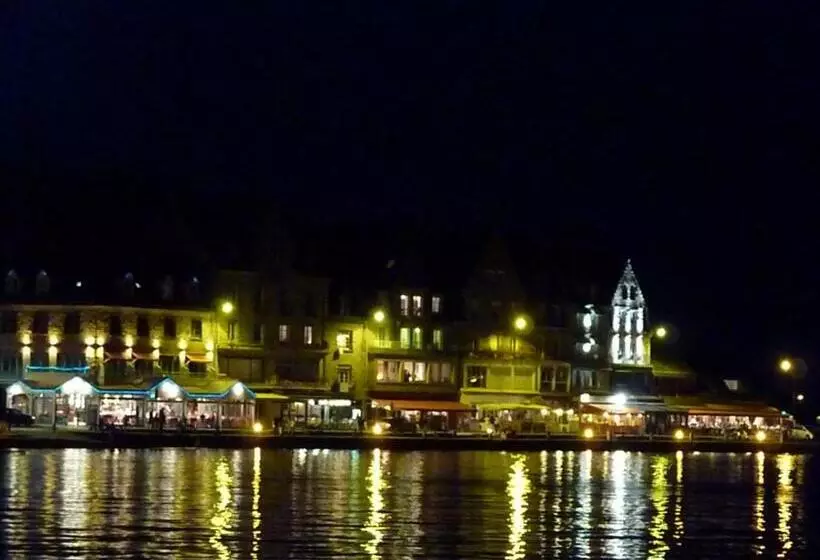 تختخواب و صبحانه Chambres D Hôtes Couleurs De Mer