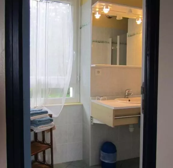 تختخواب و صبحانه Chambres D Hôtes Couleurs De Mer
