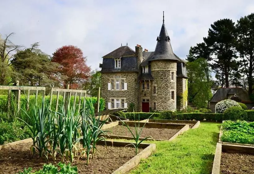 Aamiaismajoitus (B&B) Chambres D Hotes Manoir Kerhuella