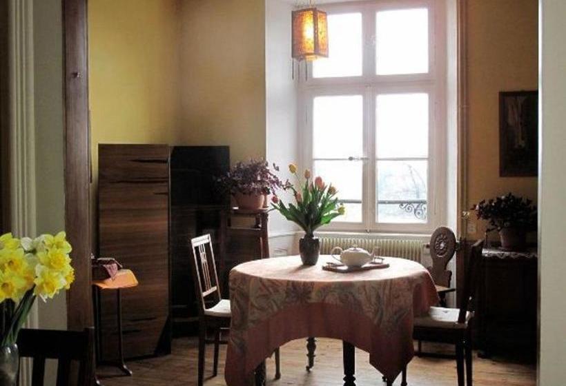 민박 Chambres D Hôtes Le Clos Saint Léonard