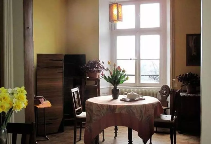 ベッドアンドブレックファースト Chambres D Hôtes Le Clos Saint Léonard