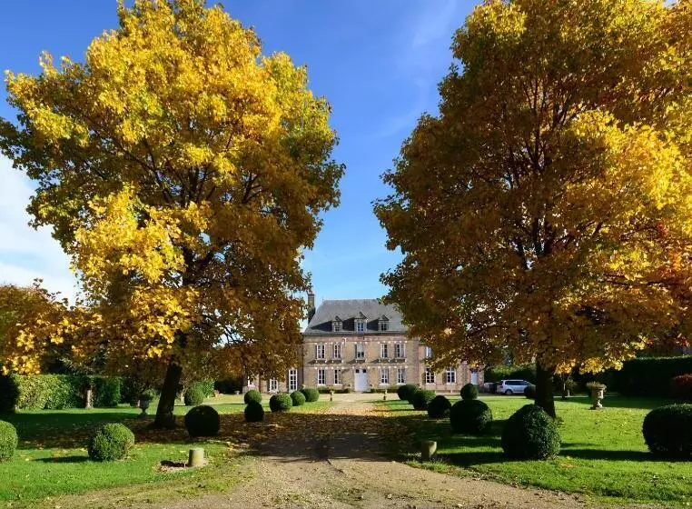 Aamiaismajoitus (B&B) Chambres D'hôtes De Manoir De Captot