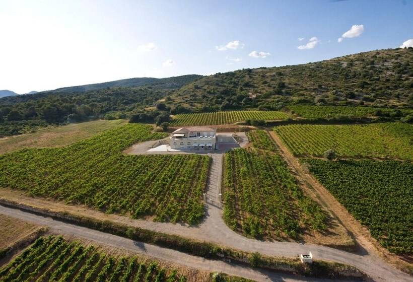 צימר Chateau De Valloubiere