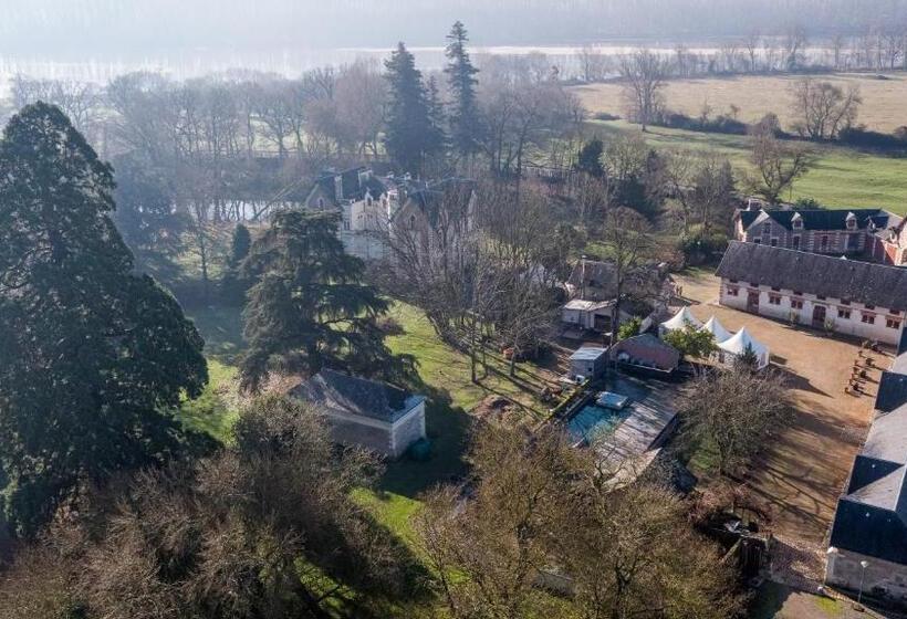 ベッドアンドブレックファースト Château De Belle Poule