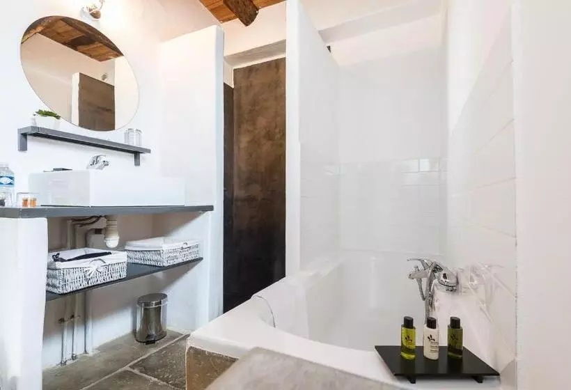 Aamiaismajoitus (B&B) Ferme Elhorga