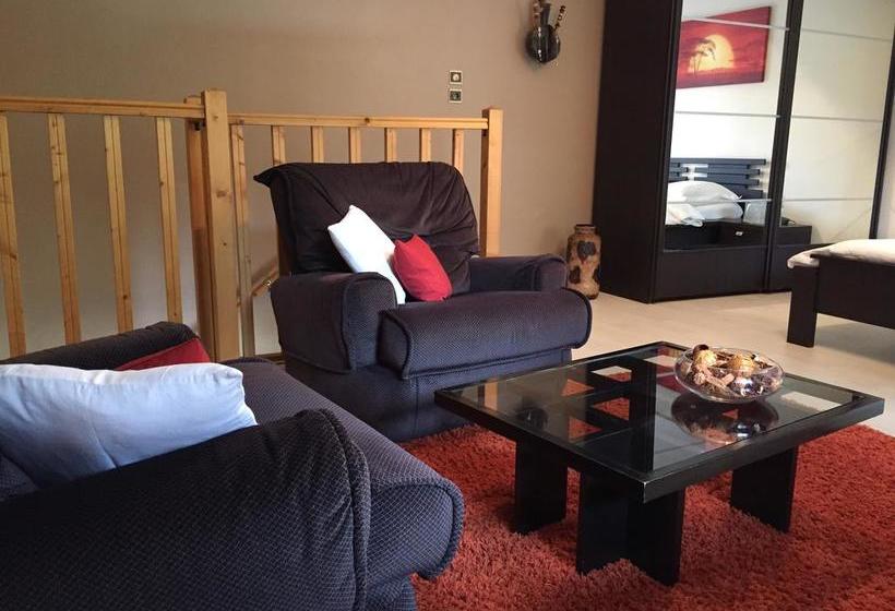 Bed & Breakfast Gîte Et Chambre D Hôtes La Petite Source