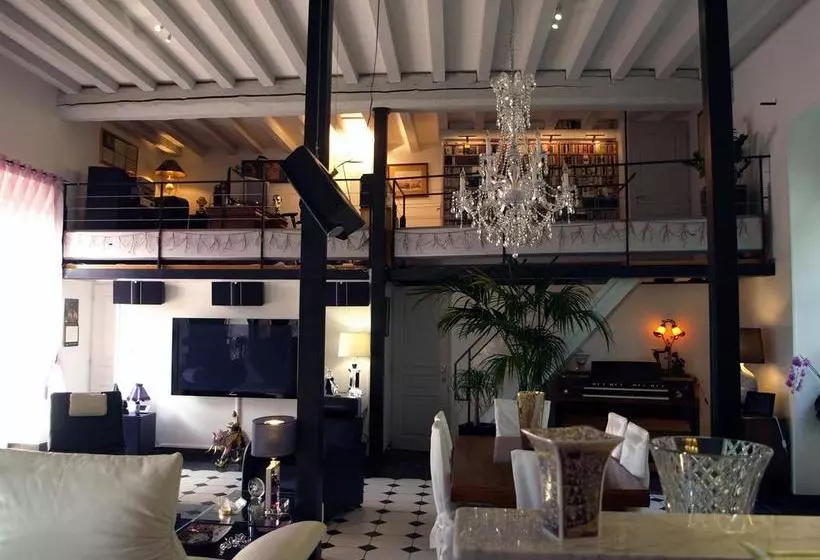 تختخواب و صبحانه L'orangerie