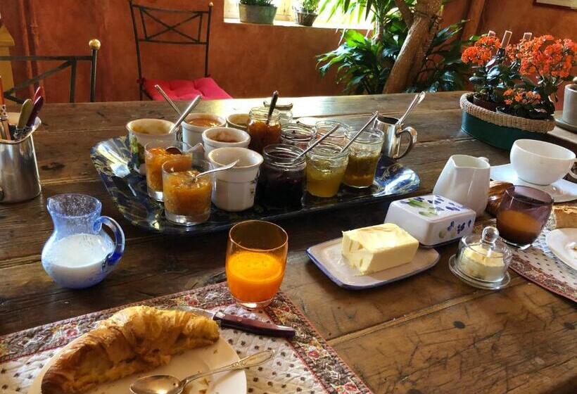 ベッドアンドブレックファースト La Becassiere