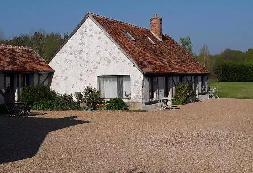 تختخواب و صبحانه La Belvinière Chambres Et Table D Hôtes