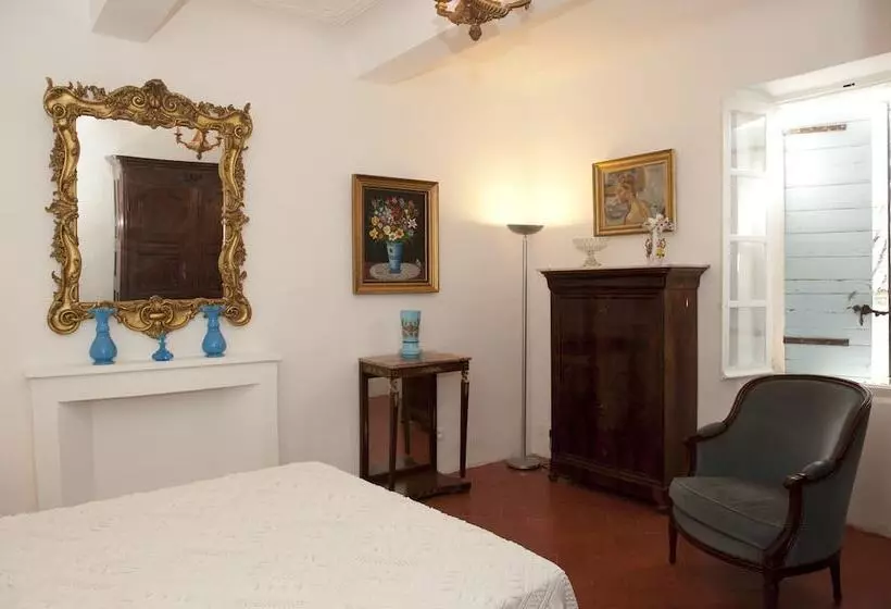 Aamiaismajoitus (B&B) La Maison Du Peintre En Provence