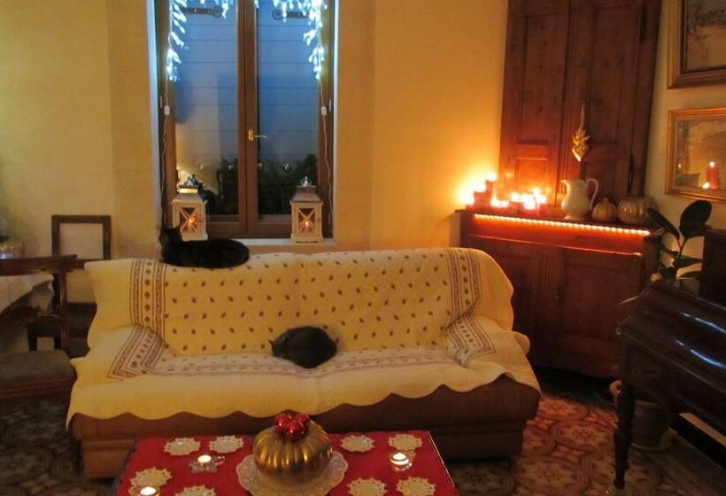 مبيت وإفطار La Maison Du Peintre En Provence