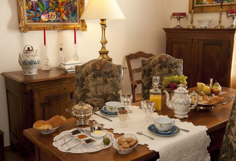 مبيت وإفطار La Maison Du Peintre En Provence