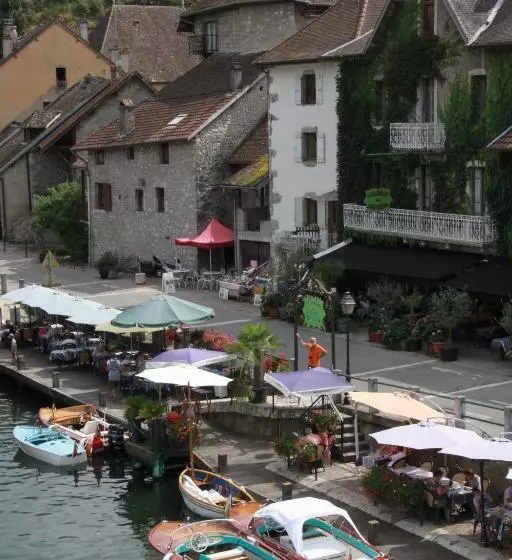 Aamiaismajoitus (B&B) Le Doux Nid