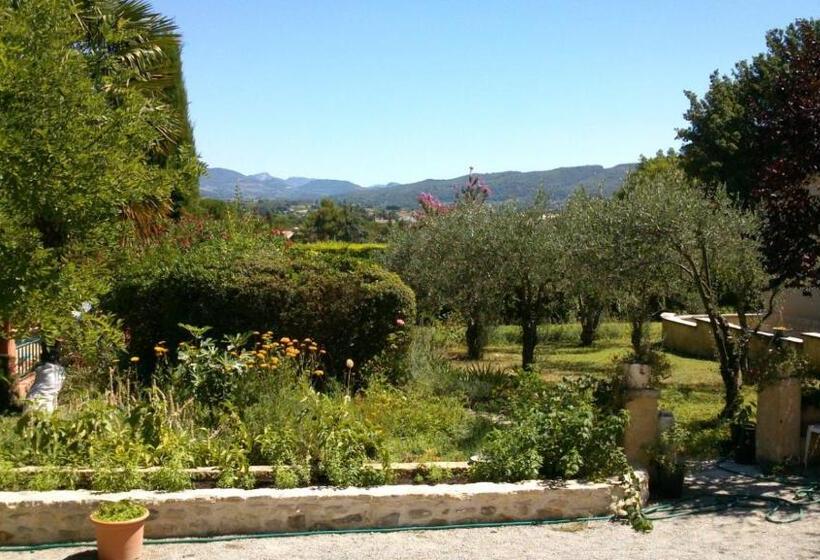 مبيت وإفطار Les Verveines De Vaison