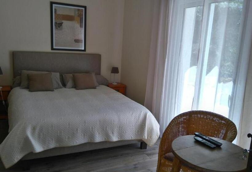 مبيت وإفطار Les Verveines De Vaison