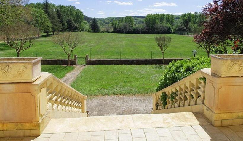 בית מלון כפרי Domaine De La Vitrolle