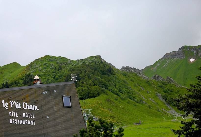 ホテル Gîte Hôtel Le P Tit Cham