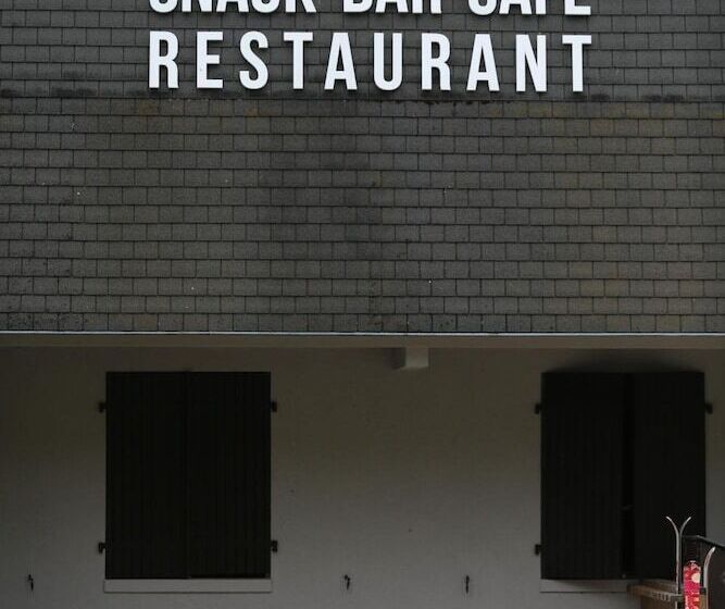 ホテル Gîte Hôtel Le P Tit Cham