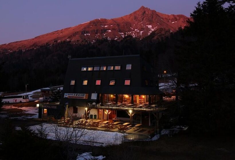 ホテル Gîte Hôtel Le P Tit Cham