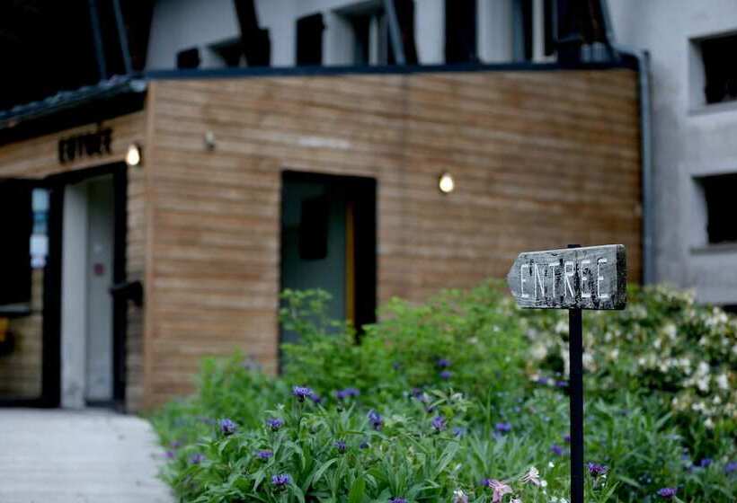 ホテル Gîte Hôtel Le P Tit Cham