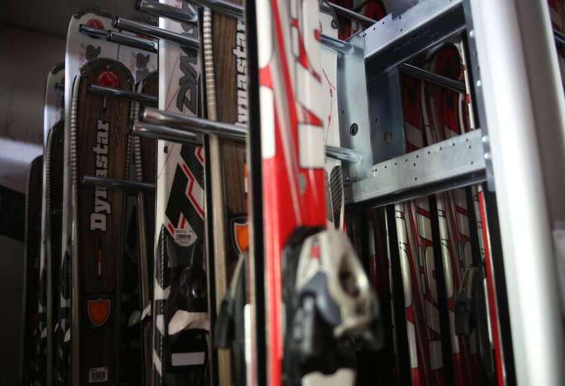 ホテル Gîte Hôtel Le P Tit Cham