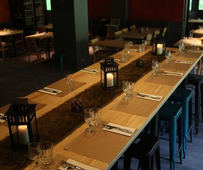 ホテル Gîte Hôtel Le P Tit Cham