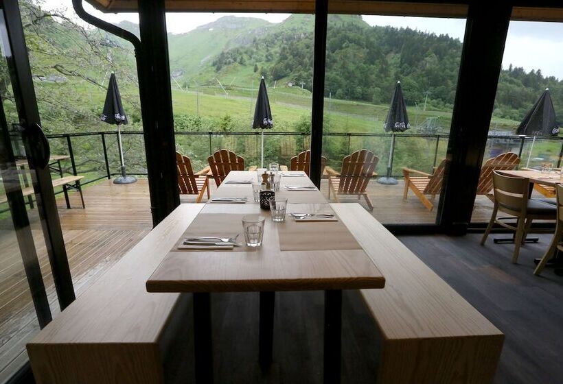 ホテル Gîte Hôtel Le P Tit Cham