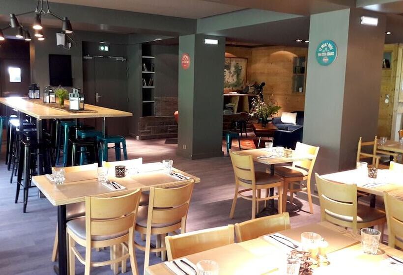 ホテル Gîte Hôtel Le P Tit Cham