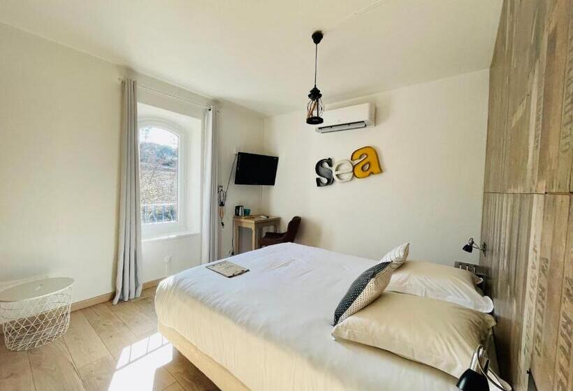 هتل Hôtel La Bastide De Vaison