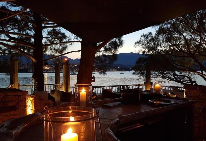 ホテル Hôtel Le Belvédère