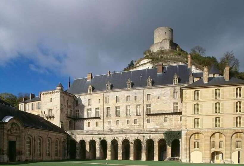 酒店 Ibis Budget Mantes La Jolie Sully