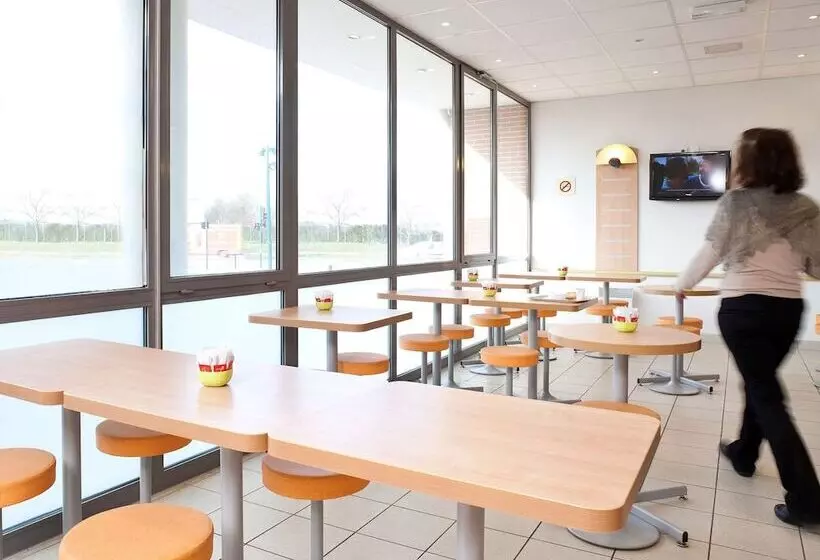 Hotelli Ibis Budget Mantes La Jolie Sully