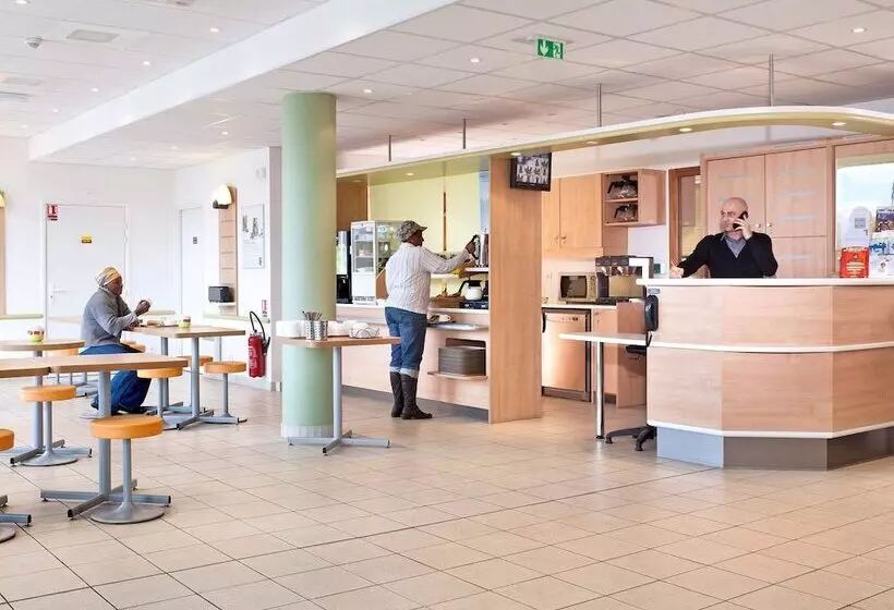 Hotelli Ibis Budget Mantes La Jolie Sully