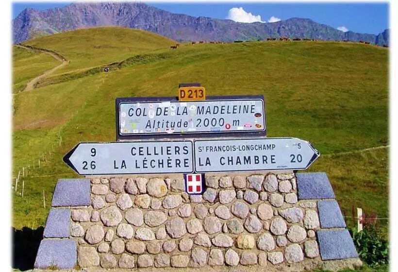 Hotelli La Darentasia