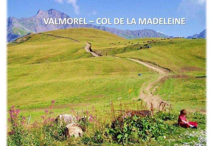 ホテル La Darentasia