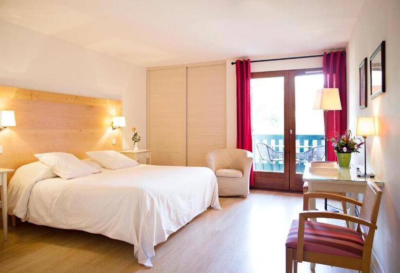 ホテル La Pinède