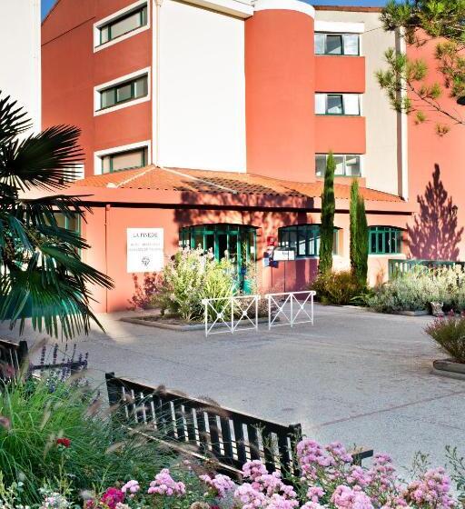 ホテル La Pinède