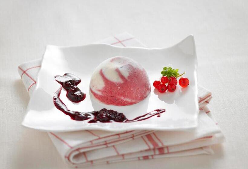 ホテル La Pinède