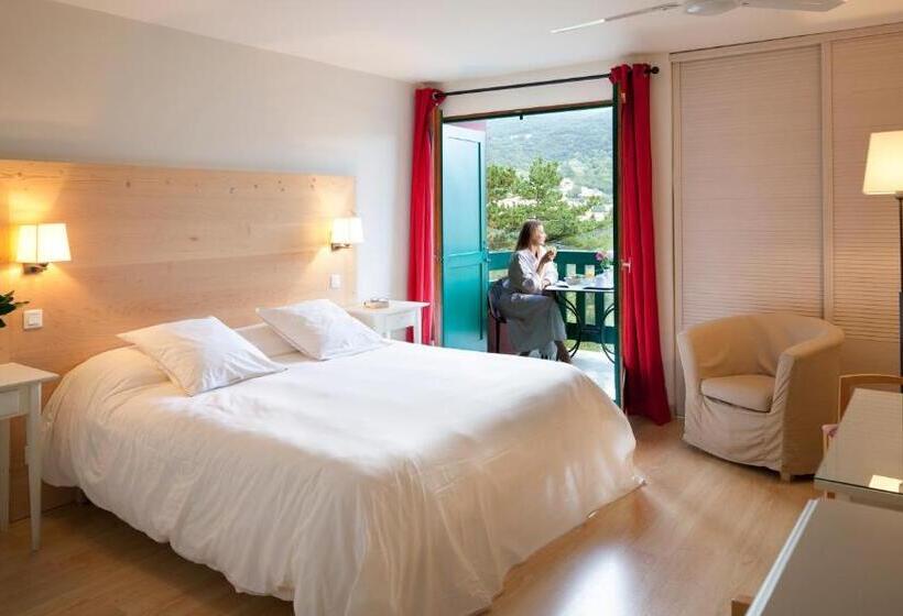 ホテル La Pinède