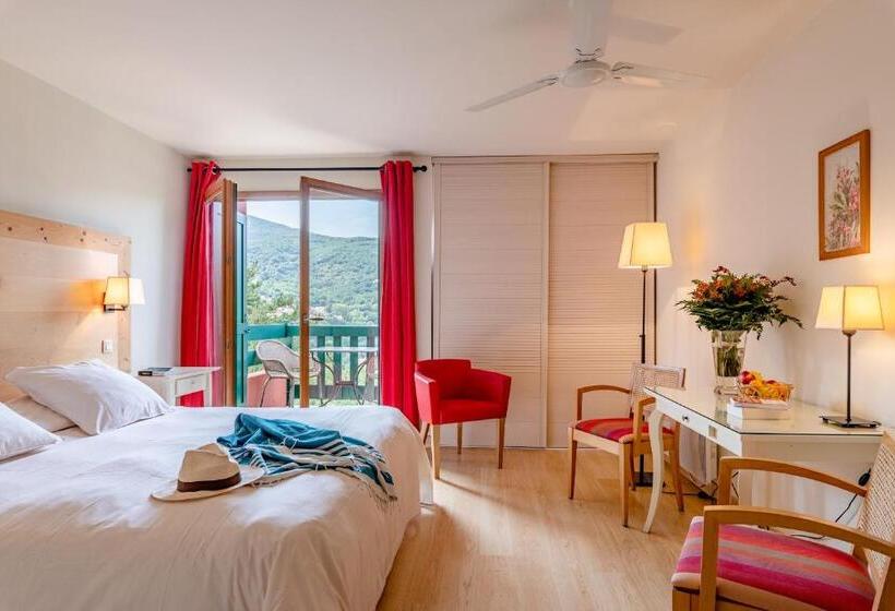 ホテル La Pinède