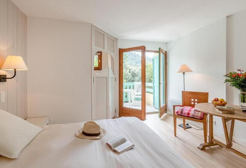 ホテル La Pinède