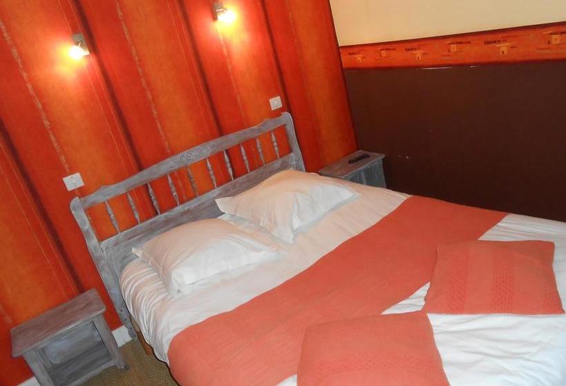 فندق Le Logis Des Chouans