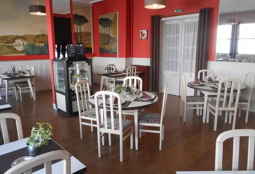 Hotelli Le Logis Des Chouans
