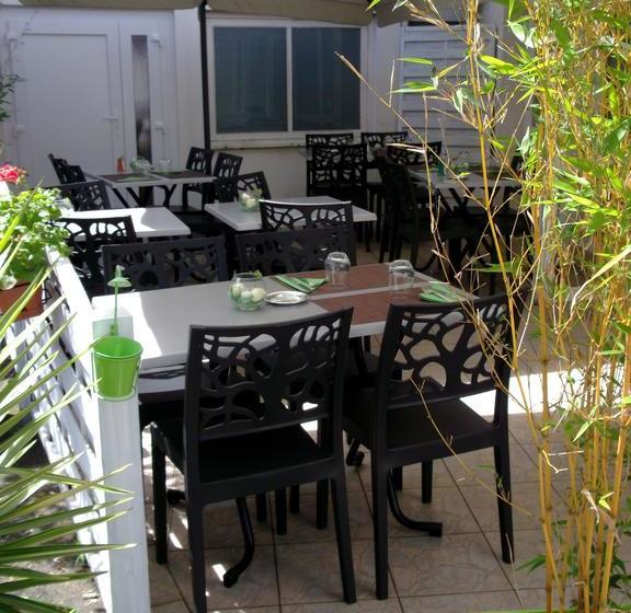 فندق Le Logis Des Chouans