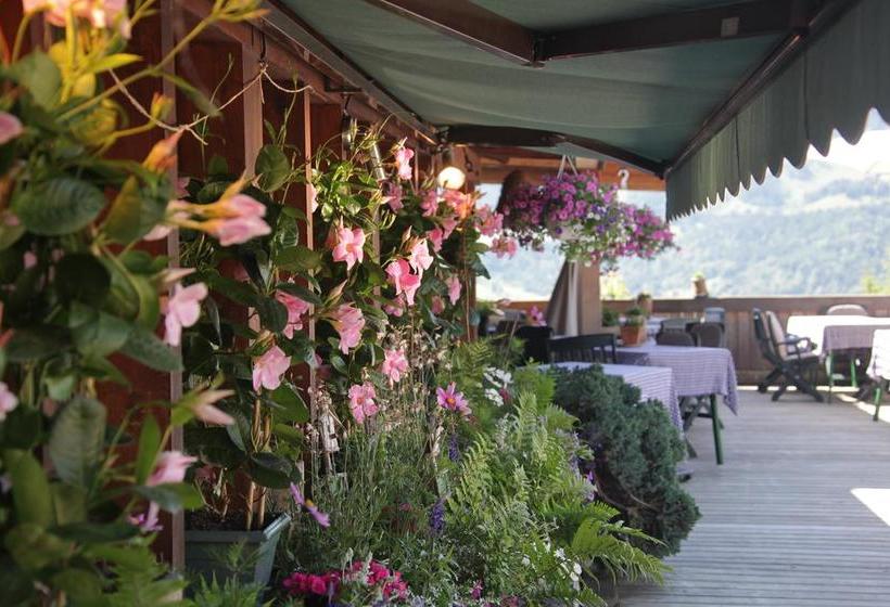 هتل Les Chalets Hôtel De La Croix Fry