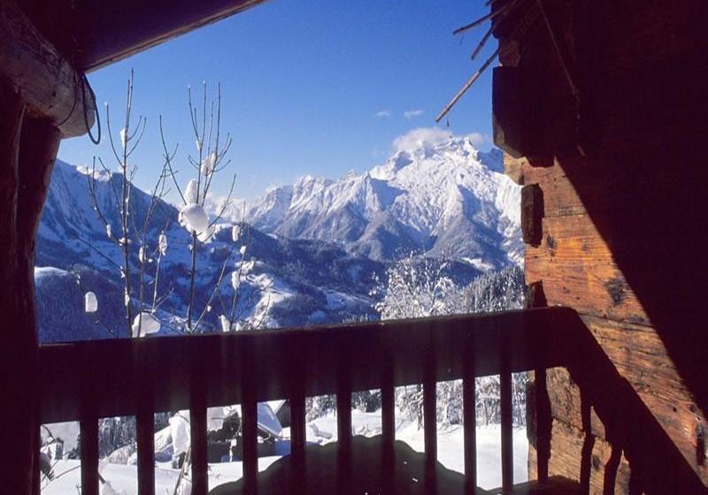 هتل Les Chalets Hôtel De La Croix Fry