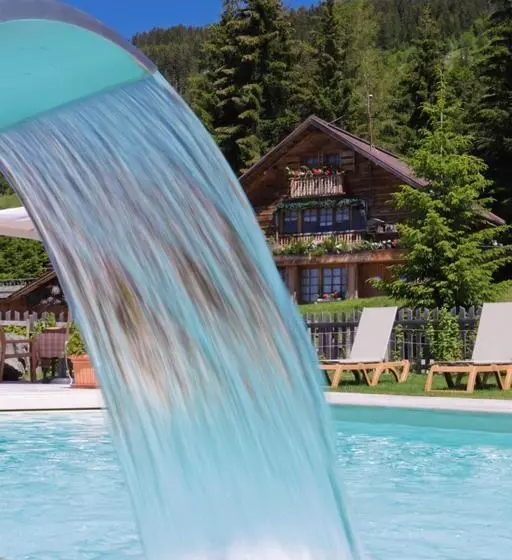 ホテル Les Chalets Hôtel De La Croix Fry