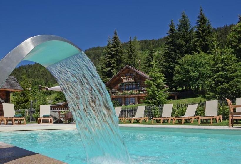 هتل Les Chalets Hôtel De La Croix Fry